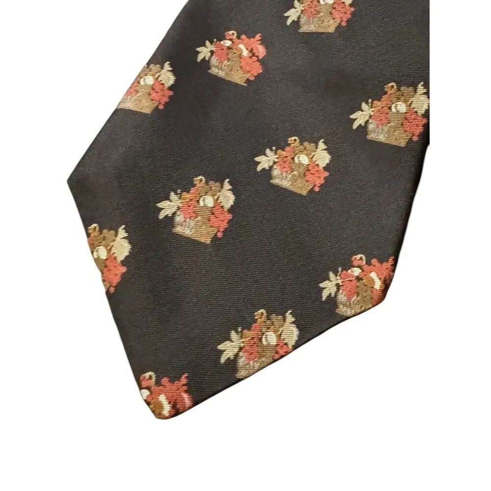 Vintage Berkley Cravats Thanksgiving Harvest Basket‎ Silk Tie Famous Barr NWT